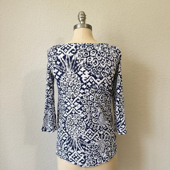 LILLY PULITZER Long Sleeve Top Blue White Ikat Twist Front Knit Boho - Picture 2 of 10